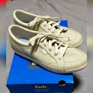 Keds 6